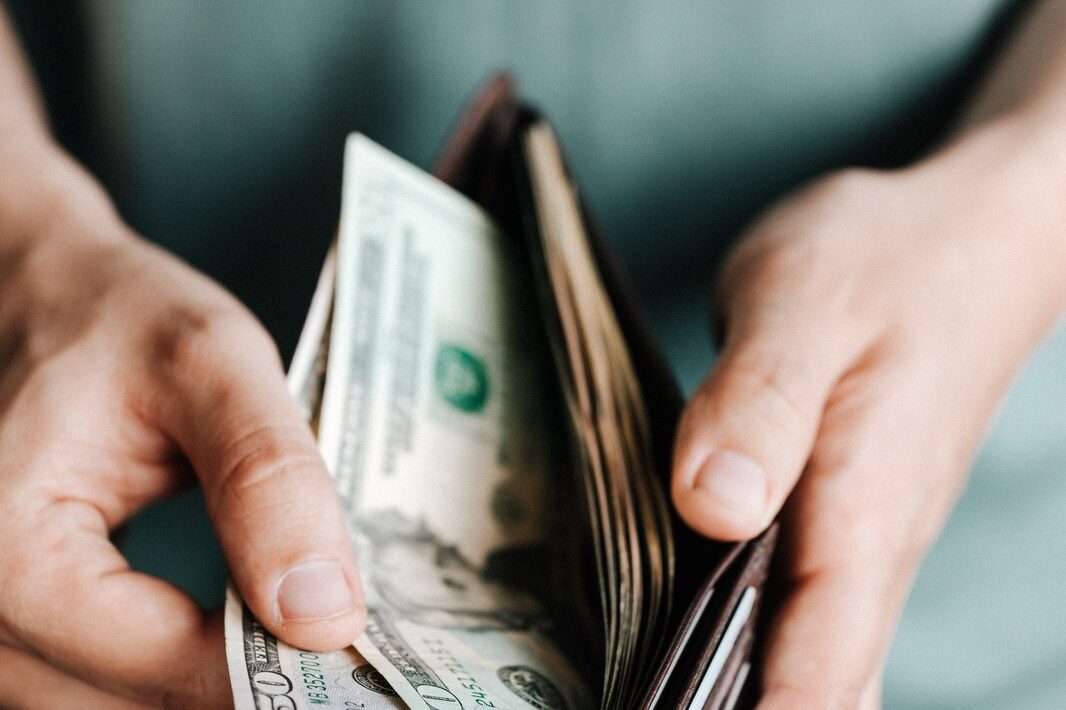 Sales Funnel: Definície fáz, rýchlosť a metriky konverzie